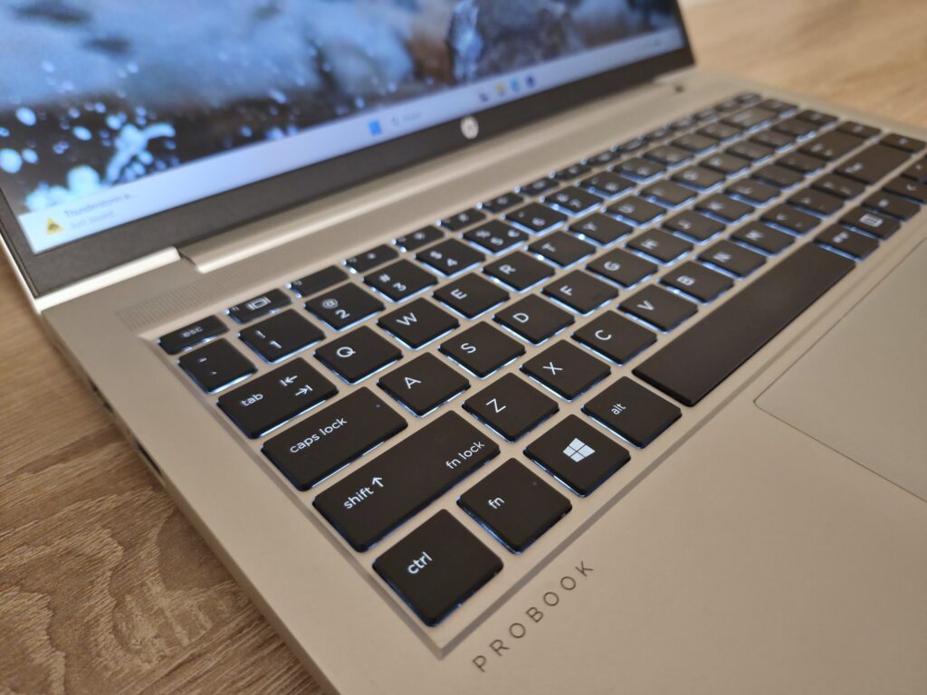 HP ProBook 640 G8