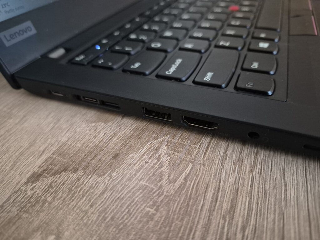 Lenovo ThinkPad T490