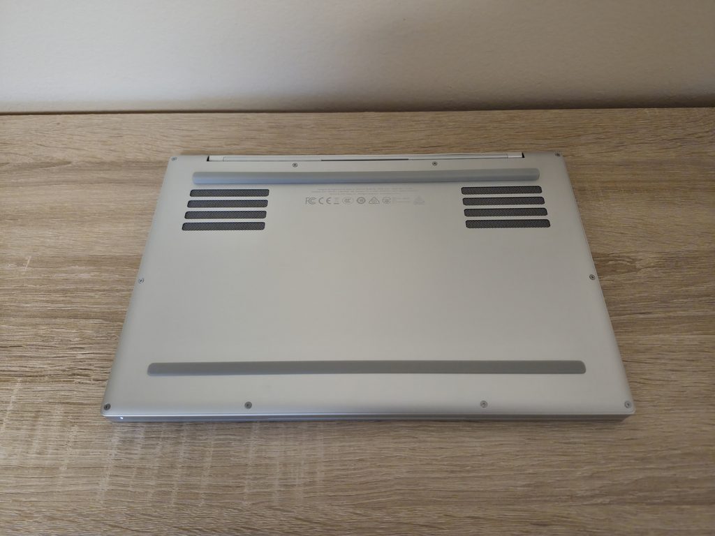 Razer Book 13