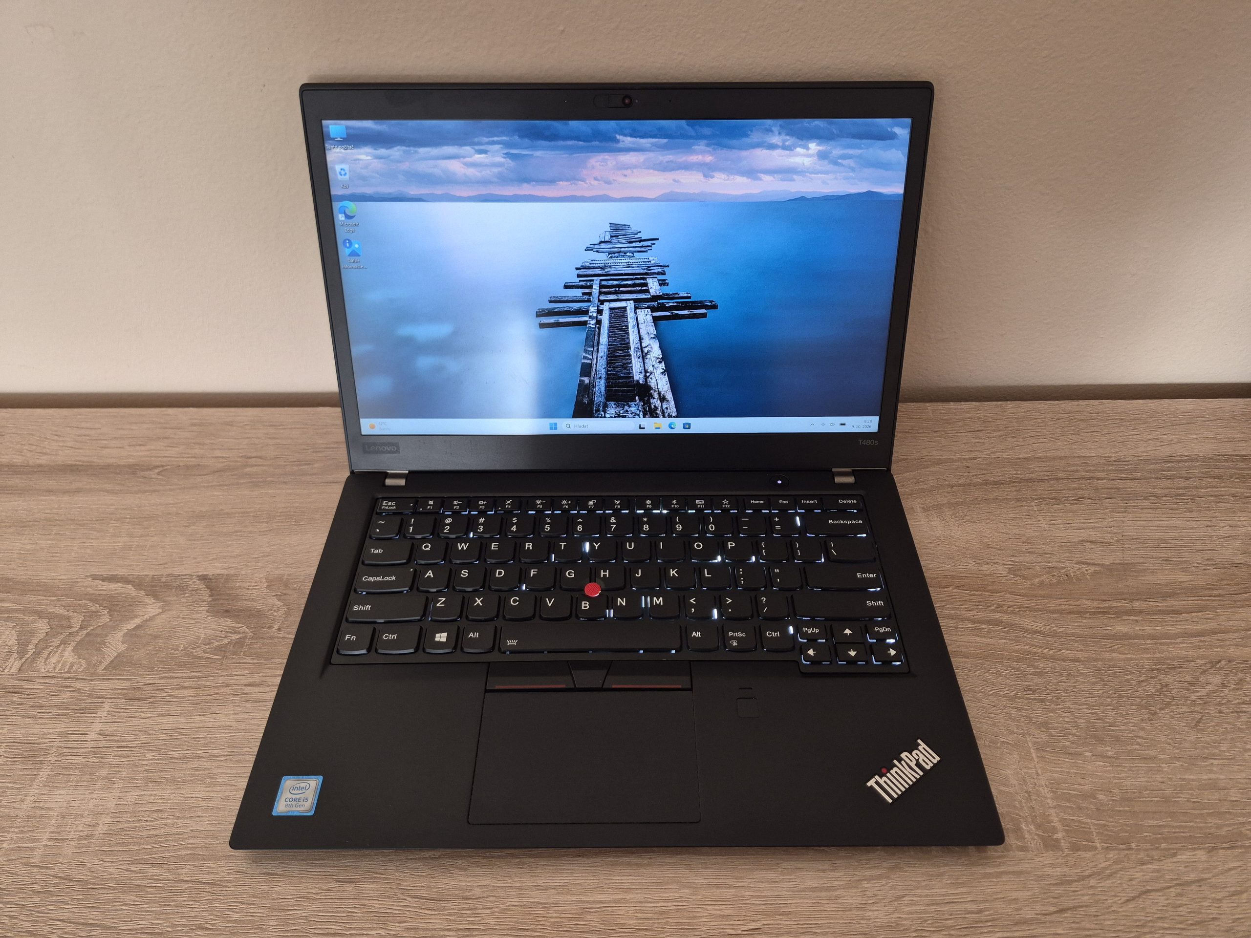 Lenovo ThinkPad T480s / i5-8250U / 12GB RAM DDR4 / 256GB SSD